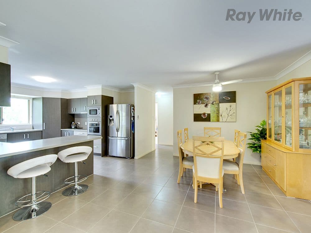 52 Sunview Road, Springfield QLD 4300, Springfield - Thumbnail 3