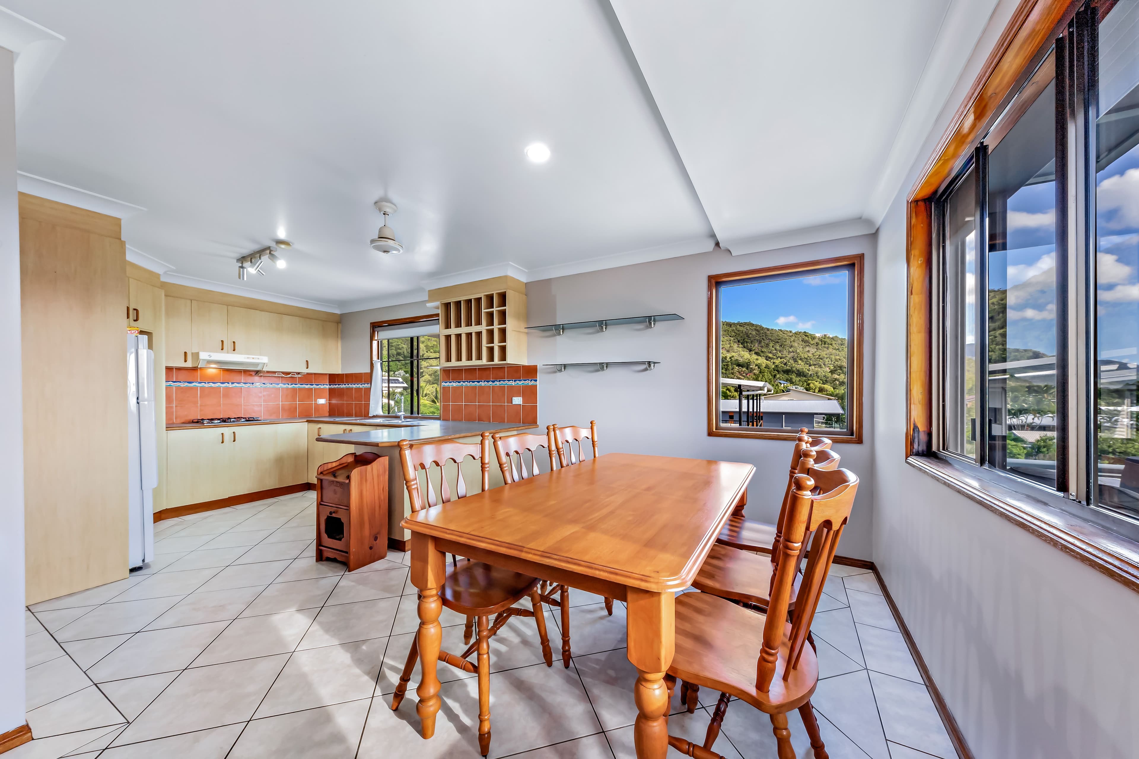 11 Roseric Crescent, Hideaway Bay QLD 4800, Hideaway Bay - Thumbnail 6