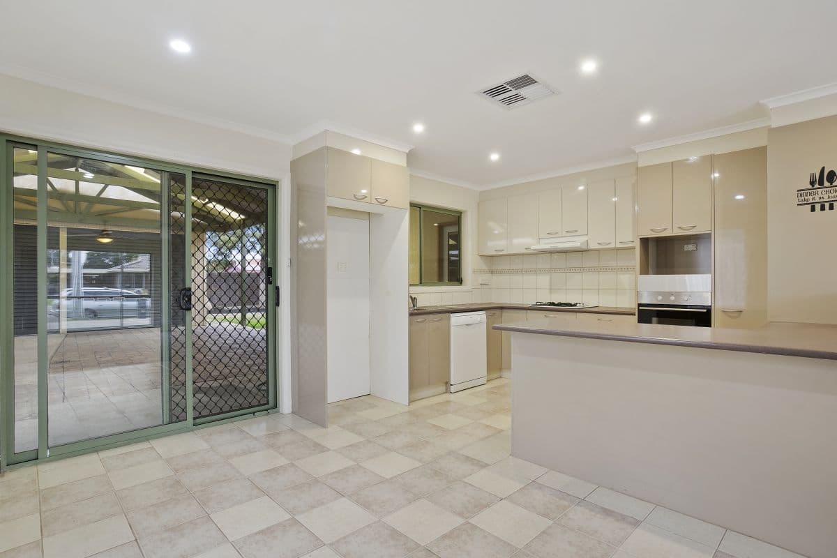 9 Hulett Street, Goodna, Goodna - Thumbnail 4