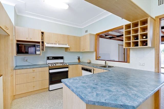 4 Maple Street, GREYSTANES NSW 2145, Greystanes - Thumbnail 2