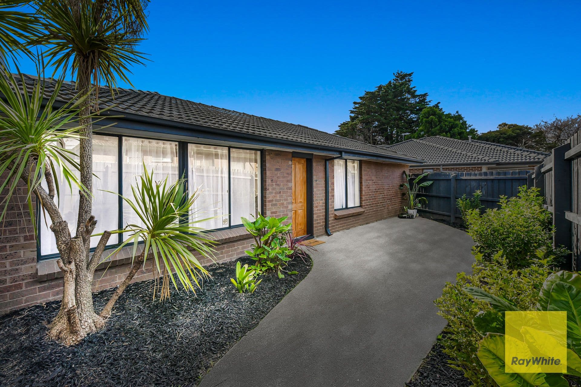 31 Dunstall Gardens, Caroline Springs - Image 1