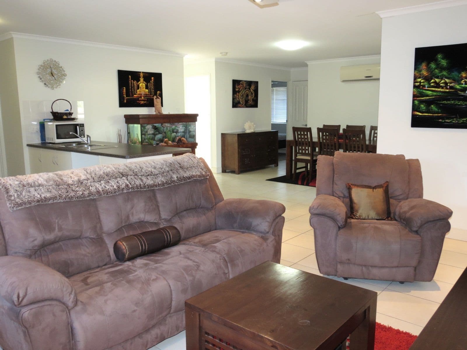 66 Long Street, Emerald QLD 4720, Emerald - Thumbnail 3