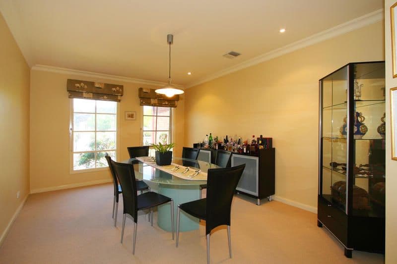 7 Donna Close, DINGLEY VILLAGE VIC 3172, Dingley Village - Thumbnail 3