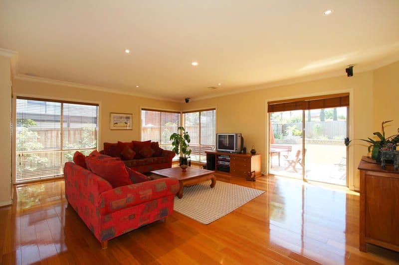 7 Donna Close, DINGLEY VILLAGE VIC 3172, Dingley Village - Thumbnail 4
