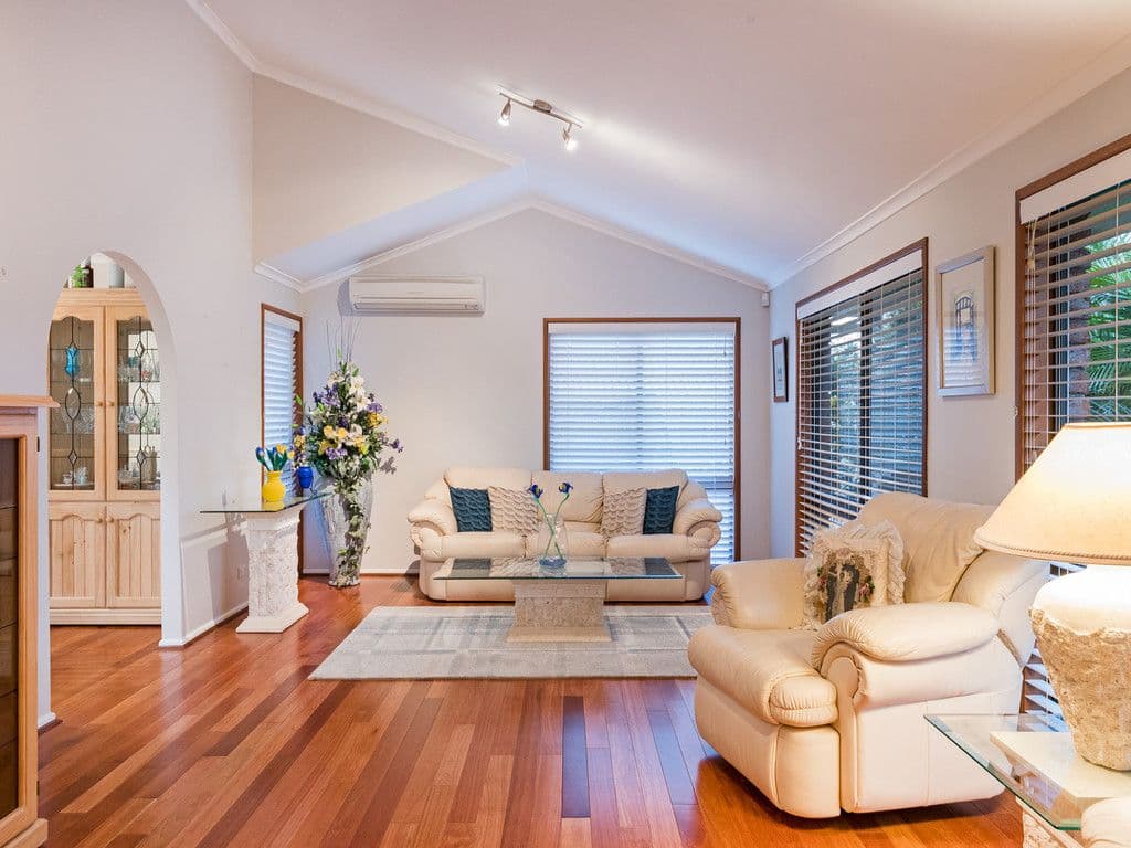 52 Alphitonia Crescent, Sunnybank Hills QLD 4109, Sunnybank Hills - Thumbnail 4