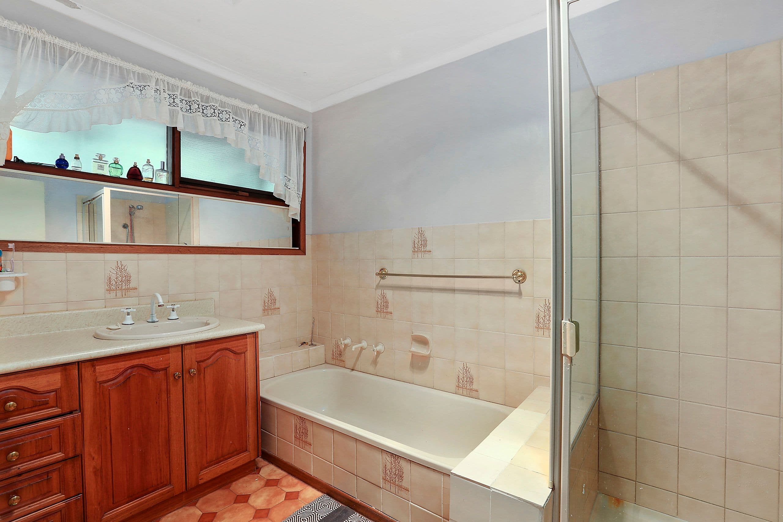 17 Rodbrough Crescent, Corio VIC 3214, Corio - Thumbnail 5
