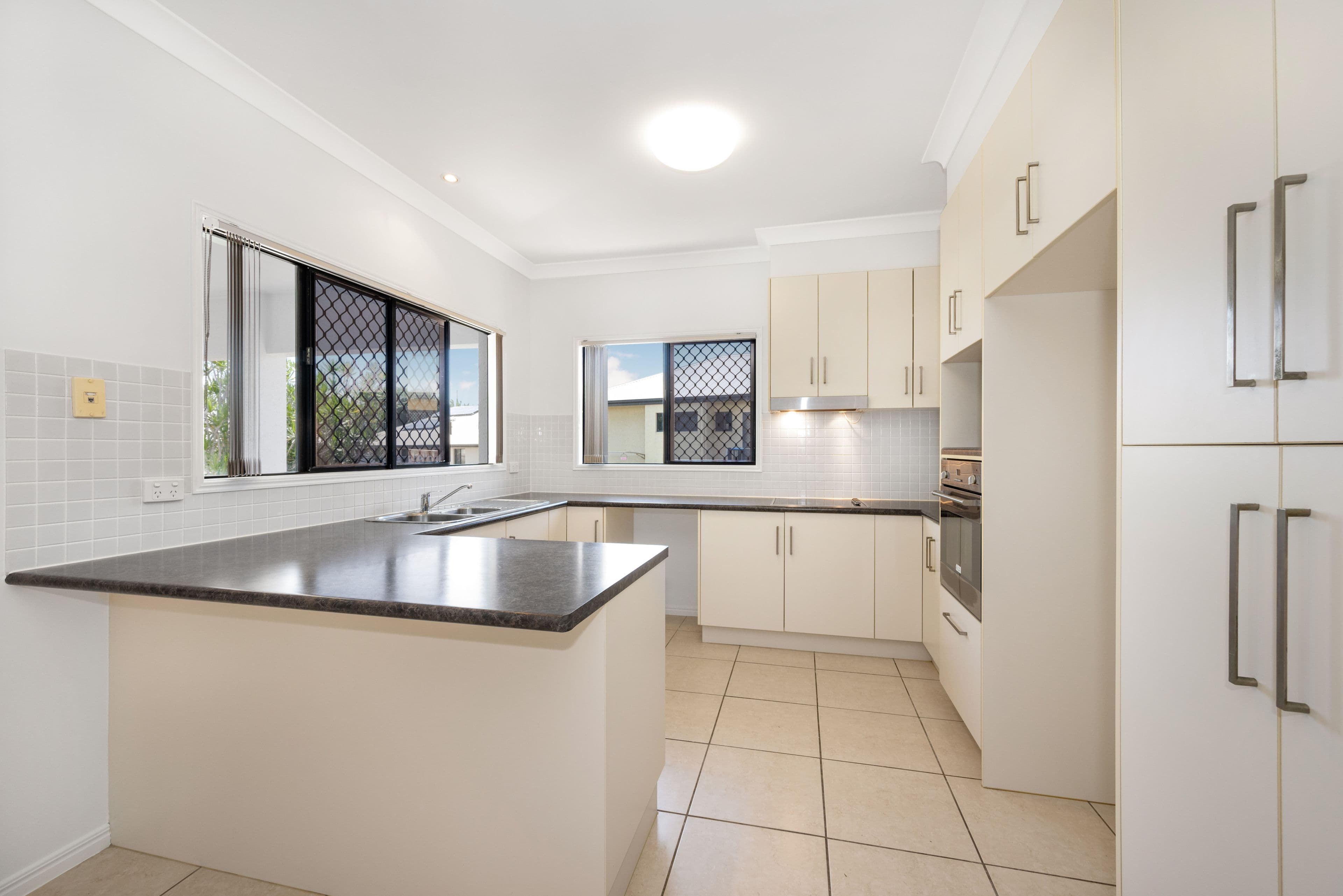 9 Wirega Close, Douglas QLD 4814, Douglas - Thumbnail 3