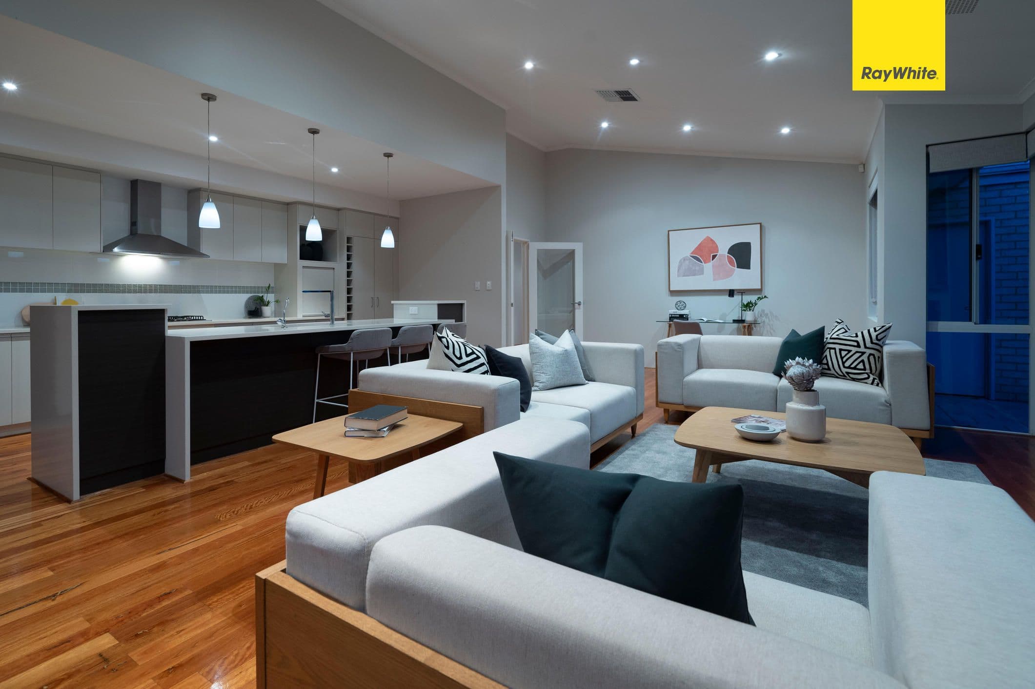 4 Pexton Drive, South Guildford WA 6055, South Guildford - Thumbnail 8