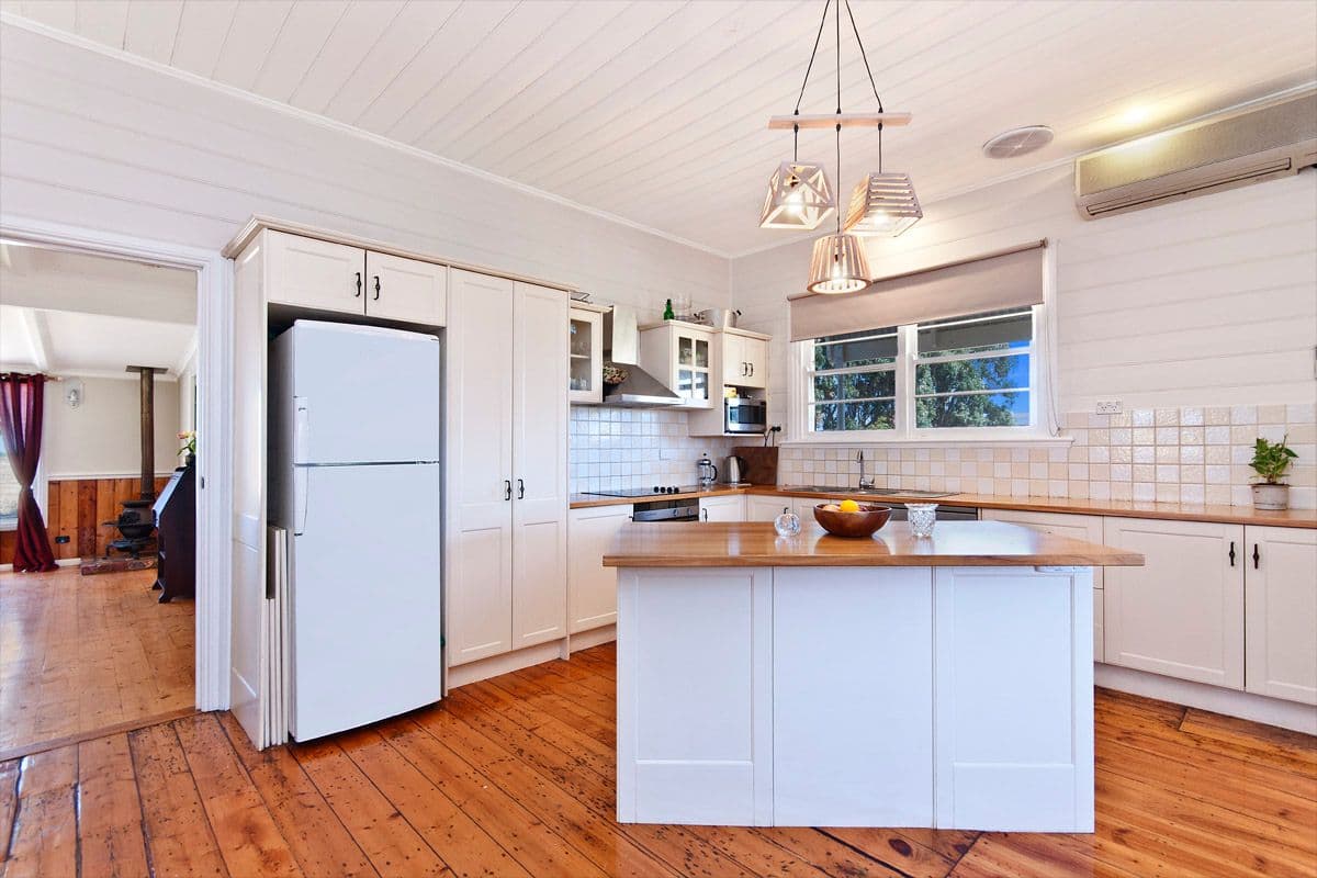 78 McCartneys Road, CROSSLEY VIC 3283, Crossley - Thumbnail 4