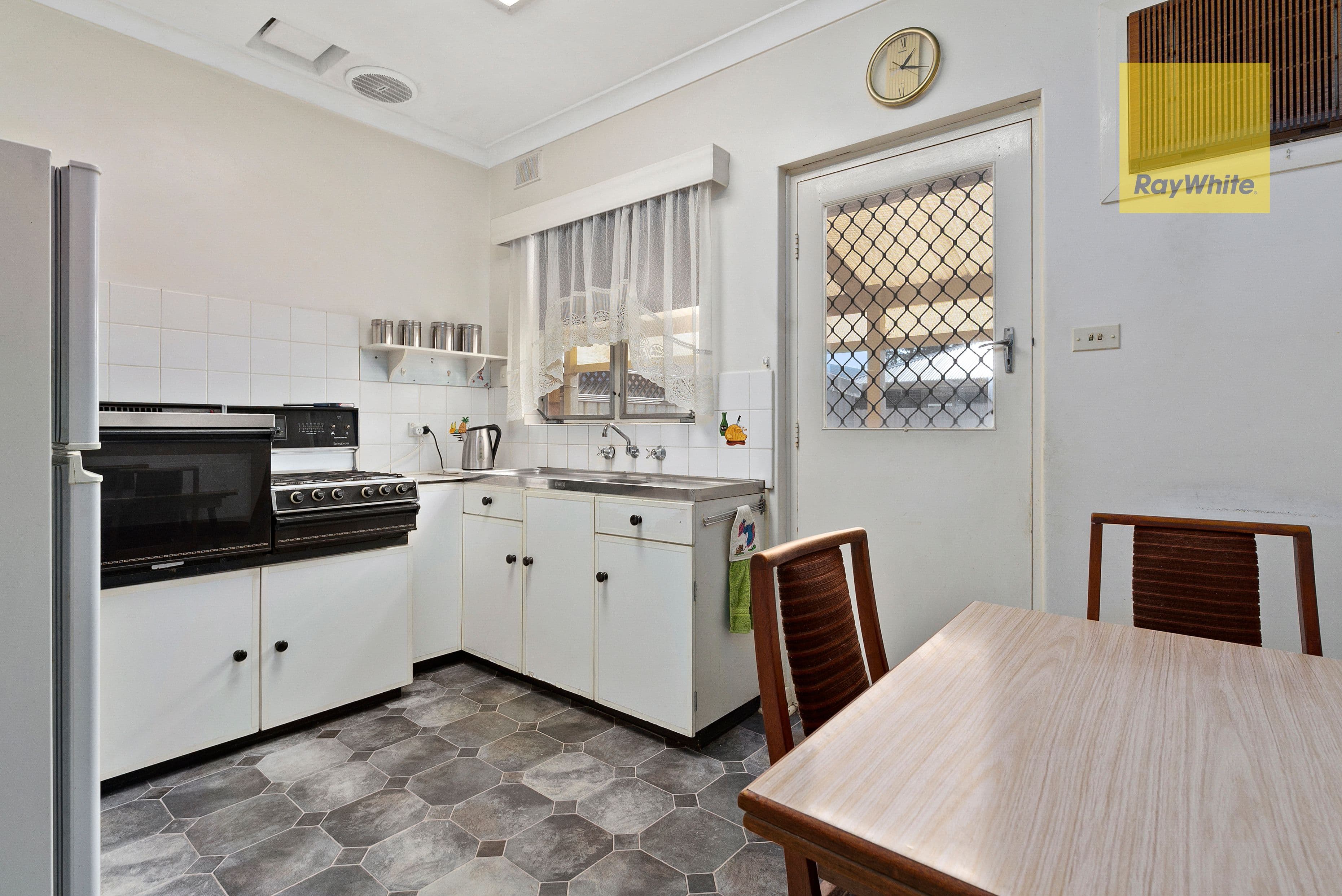 3 Teesdale Crescent, Plympton Park SA 5038, Plympton Park - Thumbnail 4
