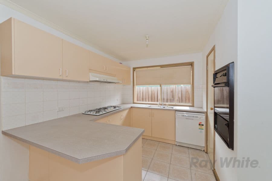 7 Hungerford Drive, Brookfield VIC 3338, Brookfield - Thumbnail 2