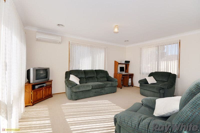 91 Rischbieth Crescent, GILMORE ACT 2905, Gilmore - Thumbnail 3
