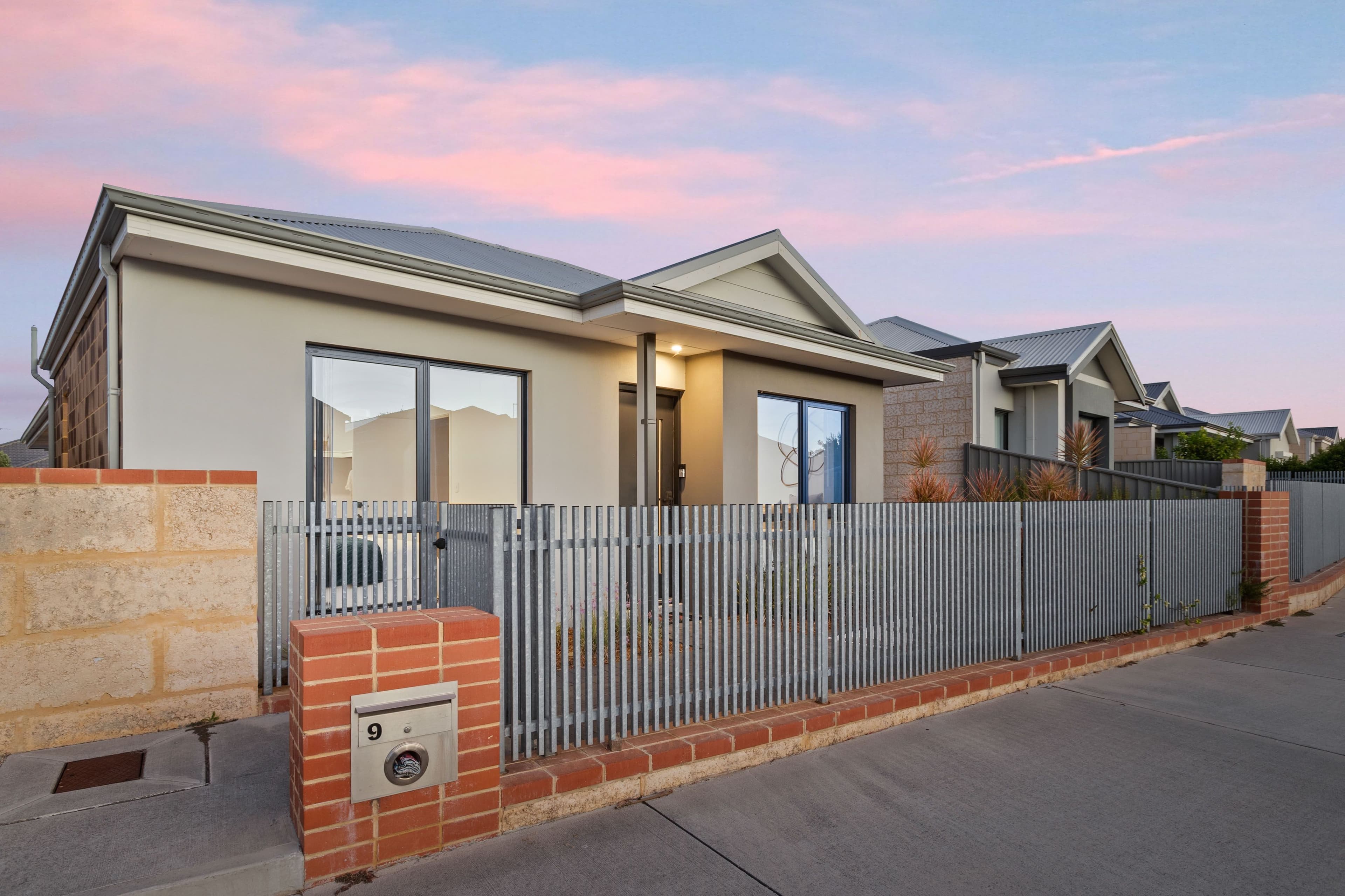 9 Roulettes Parade, Clarkson WA 6030, Clarkson - Thumbnail 2