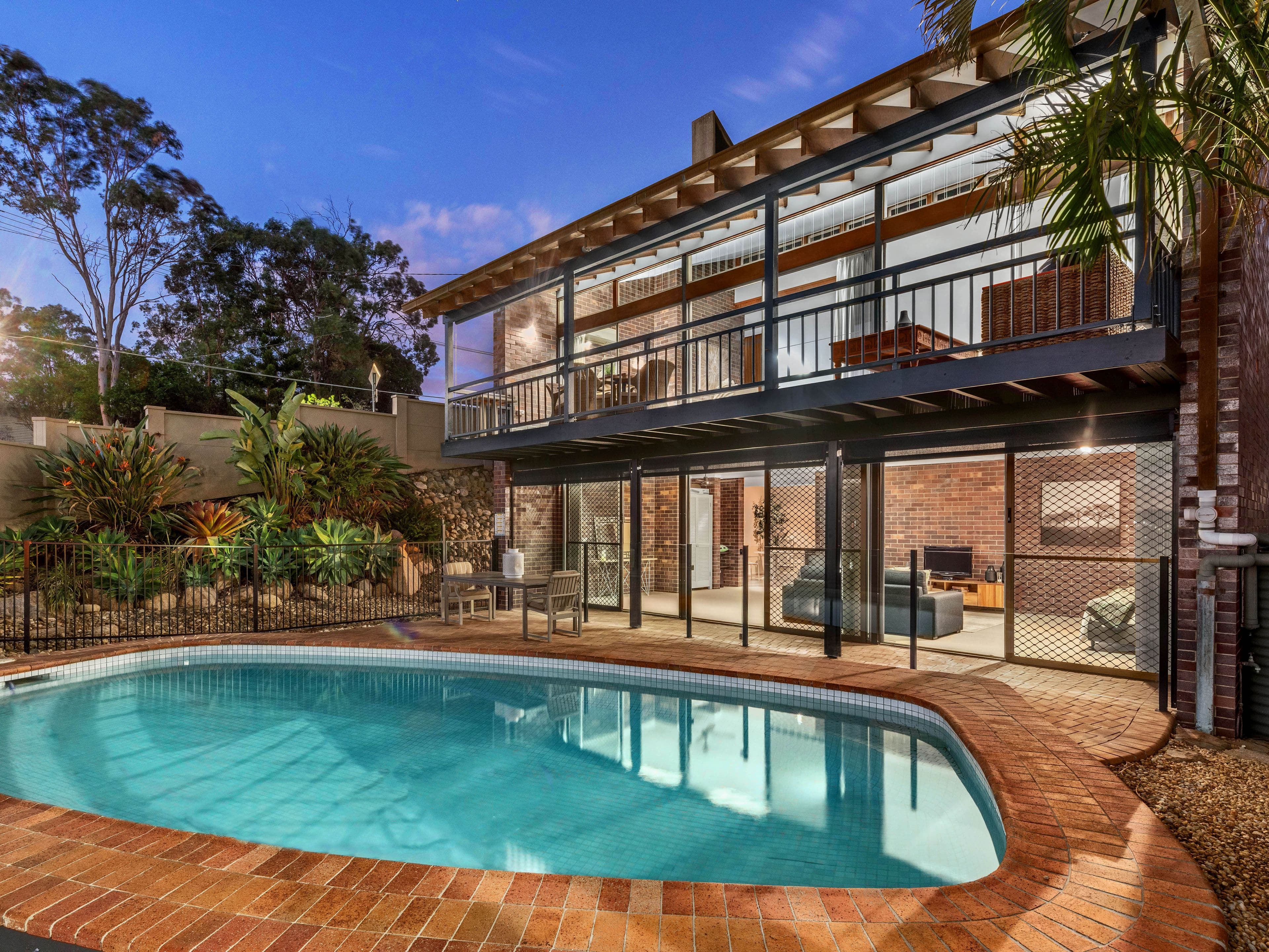 38 Lavington Street, Coorparoo QLD 4151, Coorparoo - Thumbnail 2
