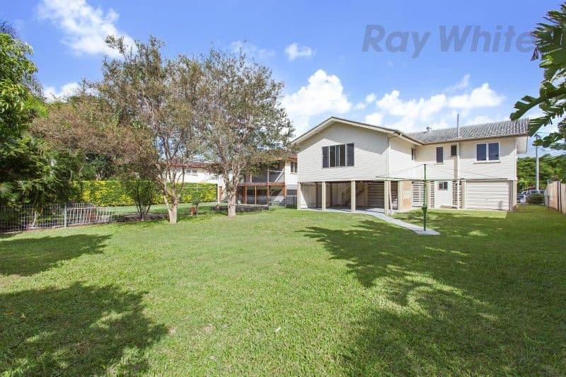10 Caronga Street, Wavell Heights QLD 4012, Wavell Heights - Thumbnail 2