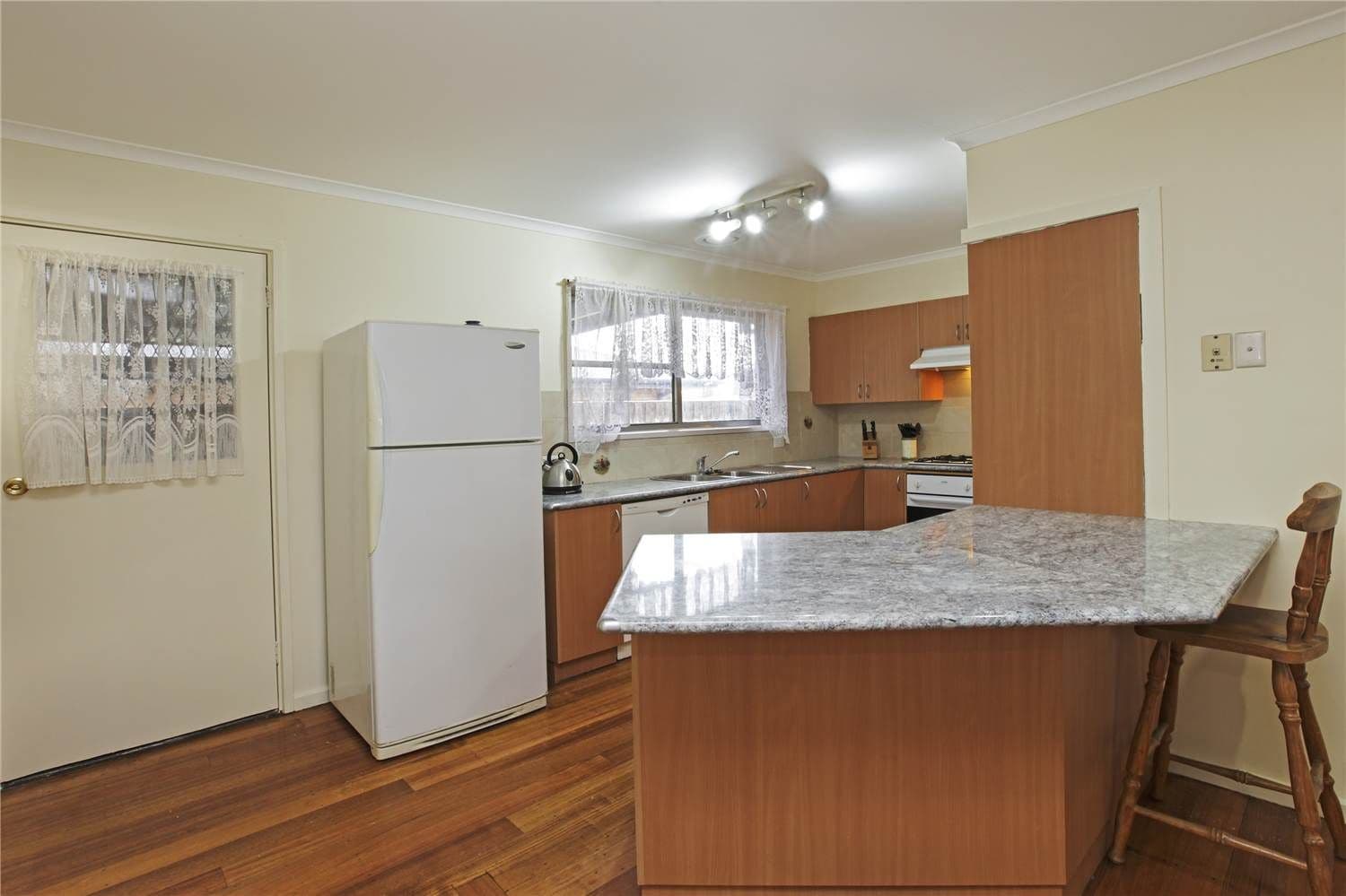 16 Plantation Road, CORIO VIC 3214, Corio - Thumbnail 3
