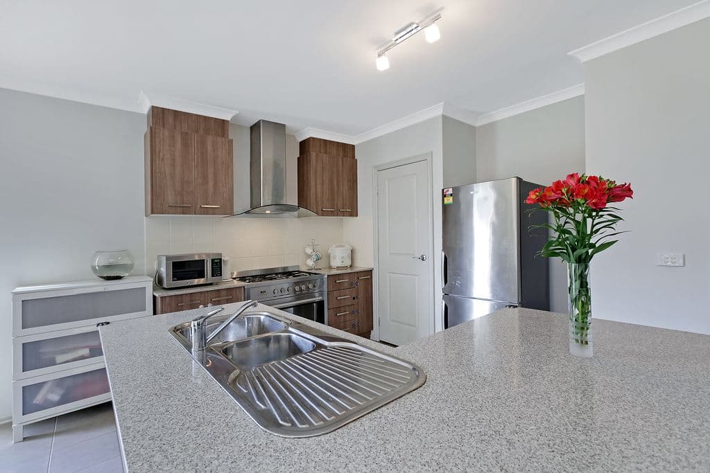 56 Manley Street, EPPING VIC 3076, Epping - Thumbnail 7