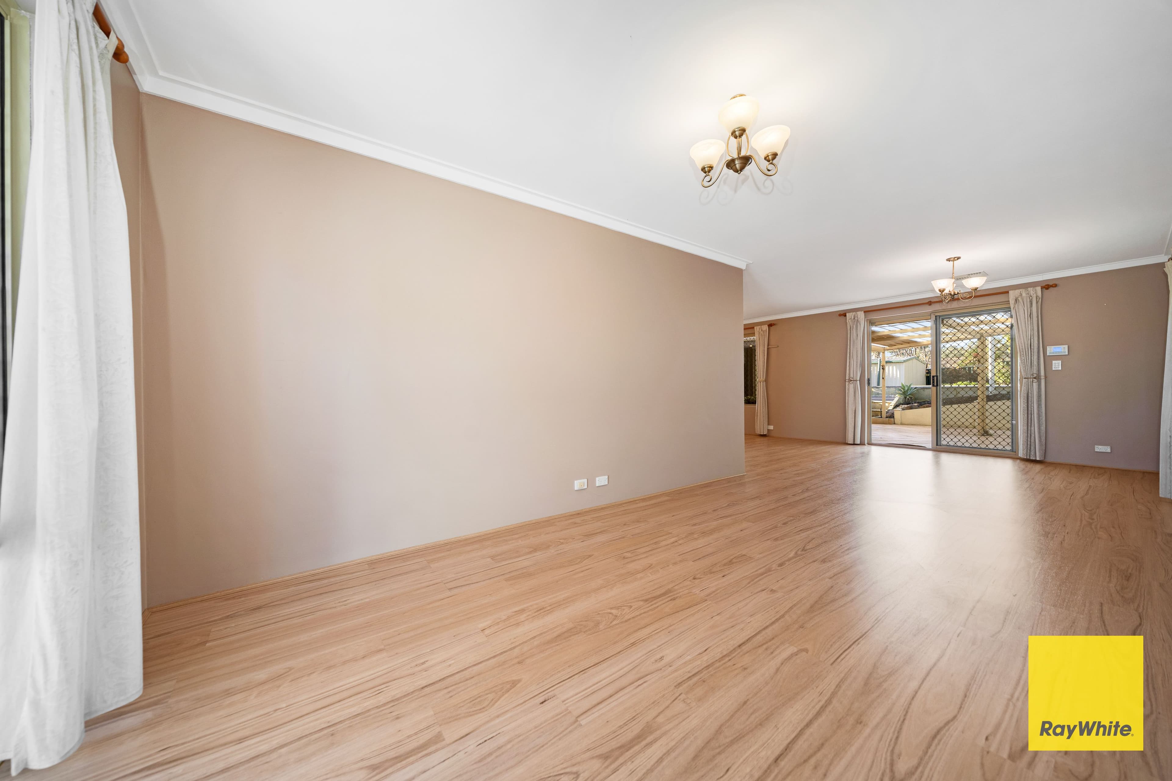 1 Nealie Close, Mirrabooka WA 6061, Mirrabooka - Thumbnail 6