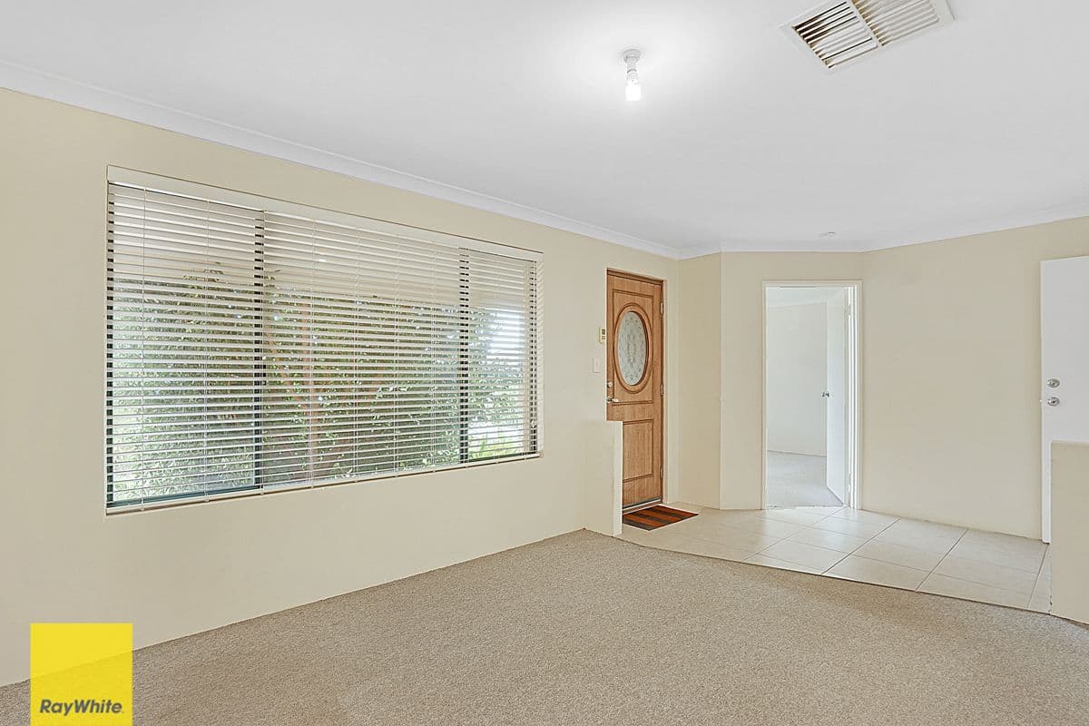37 Albatross Loop, Bennett Springs WA 6063, Bennett Springs - Thumbnail 2
