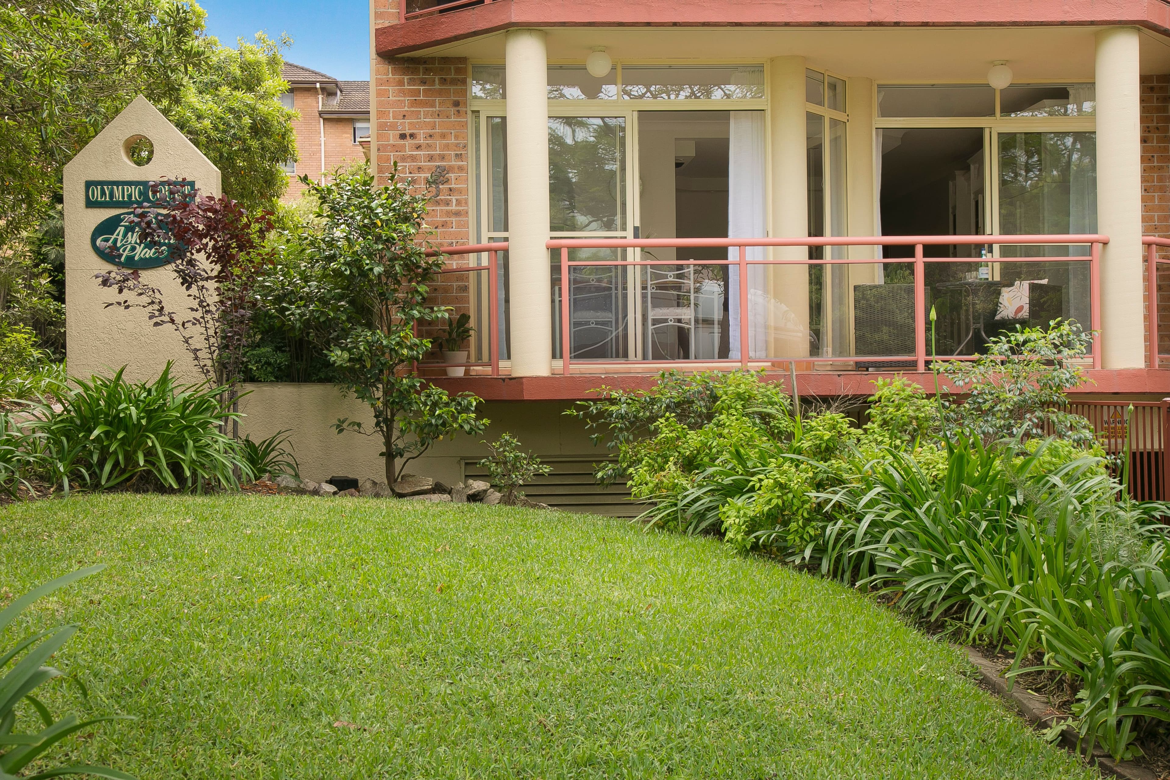 21-23 Ashburn Place, Gladesville NSW 2111, Gladesville - Thumbnail 2