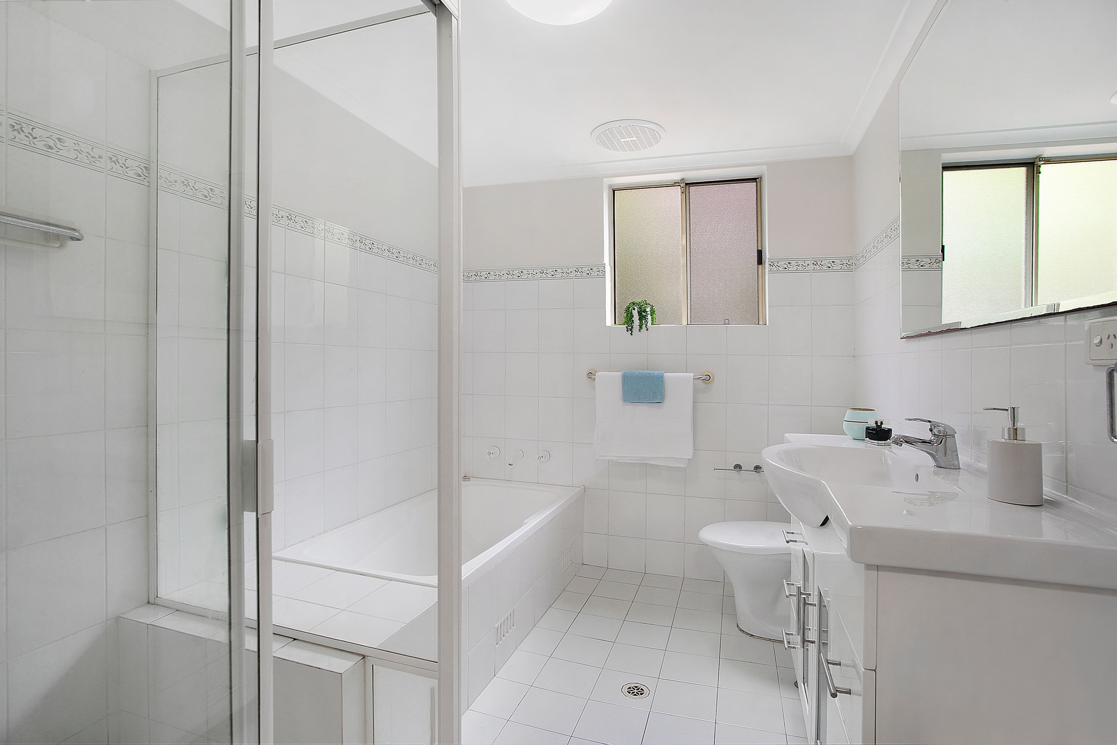 21-23 Ashburn Place, Gladesville NSW 2111, Gladesville - Thumbnail 7