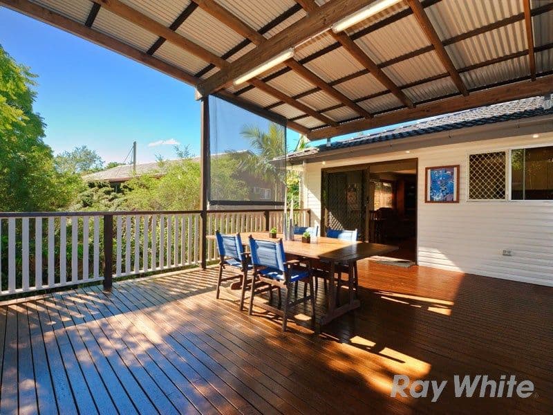 35 Folkstone Avenue, ALBANY CREEK QLD 4035, Albany Creek - Thumbnail 3