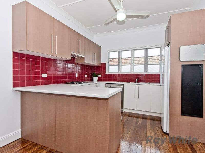 560 Stafford Road, Stafford QLD 4053, Stafford - Thumbnail 2