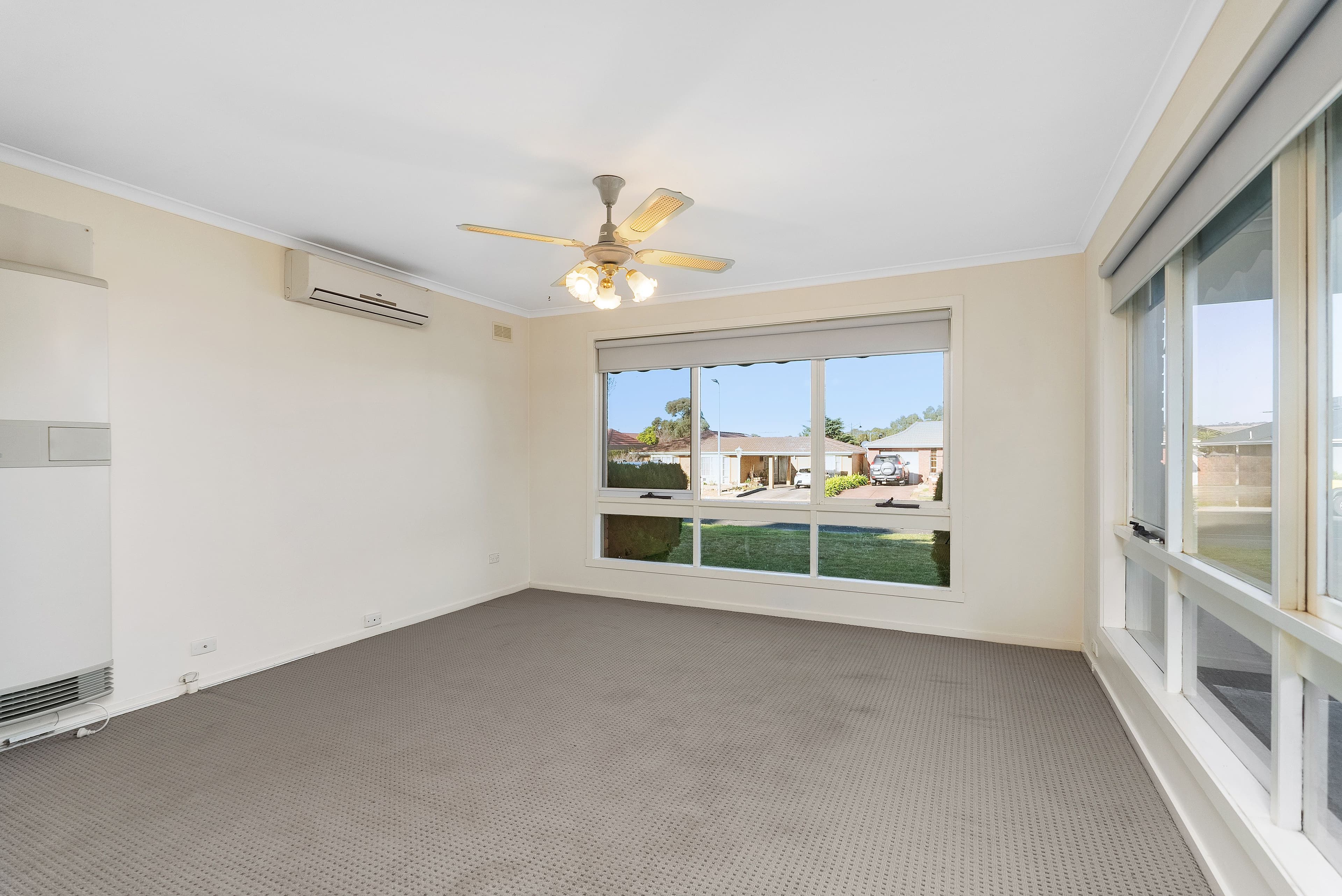 13 Underbank Boulevard, Bacchus Marsh VIC 3340, Bacchus Marsh - Thumbnail 5