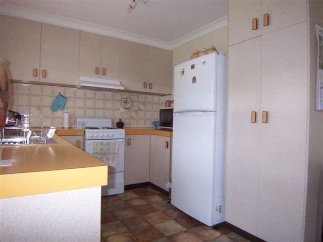 65  Arabian Street, HARRISTOWN QLD 4350, Harristown - Thumbnail 3