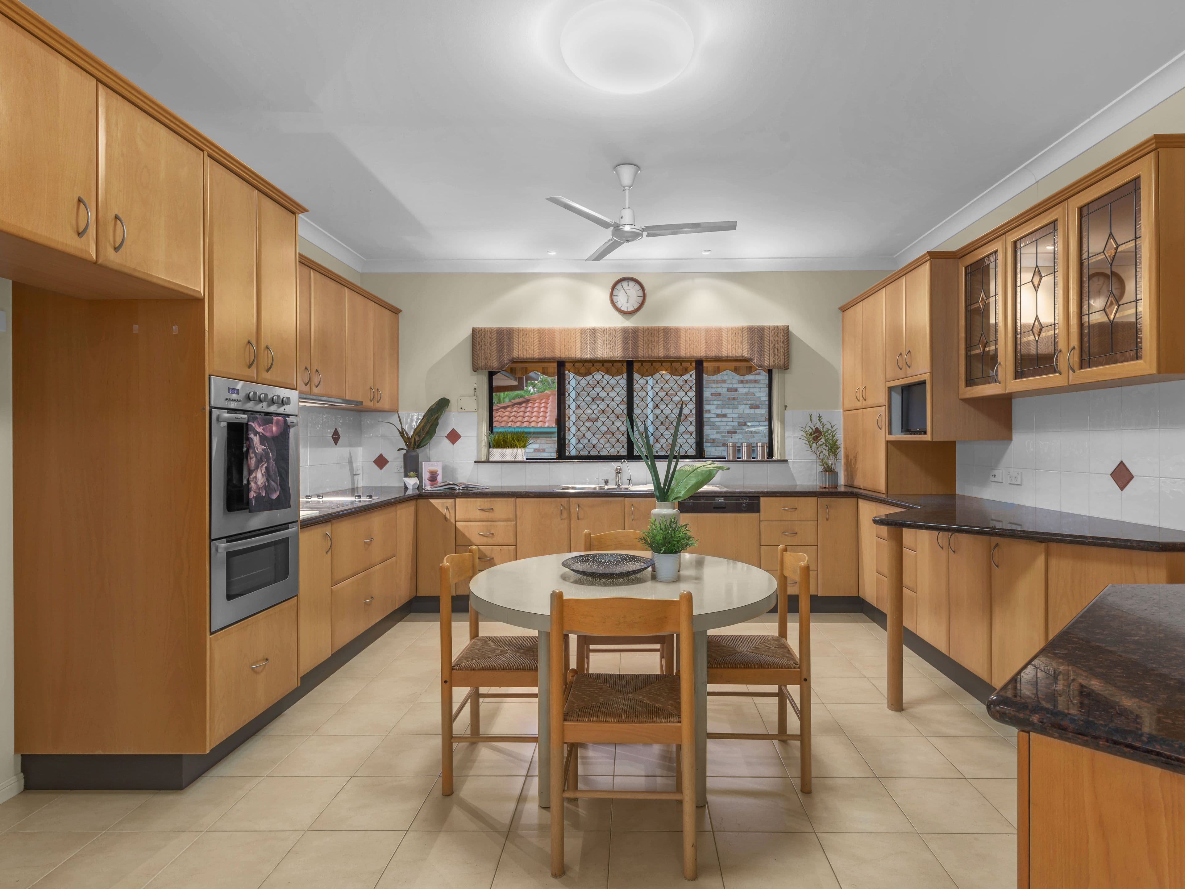 7 Woodland  Street, Carindale QLD 4152, Carindale - Thumbnail 4