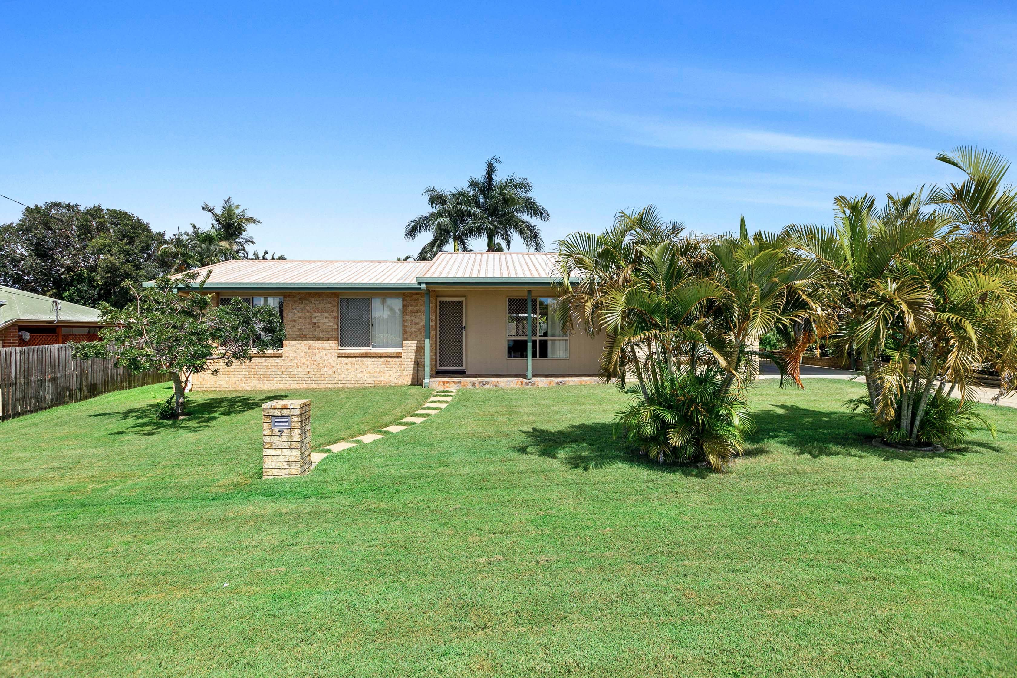 7 Buvusi Street, Kawungan QLD 4655, Kawungan - Thumbnail 2