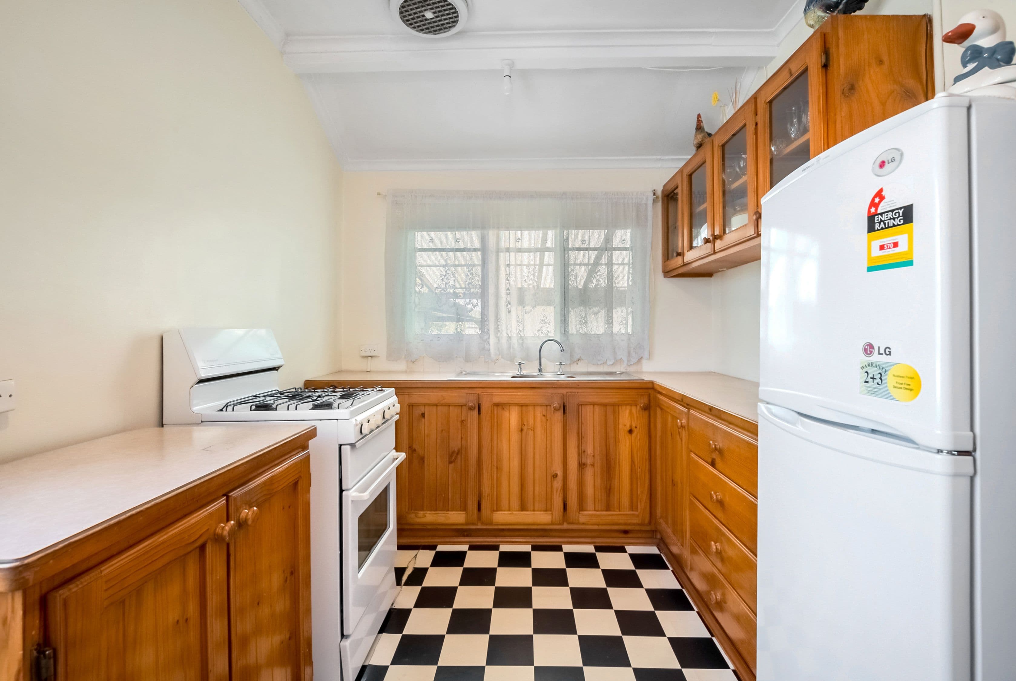 17 Emerald Street, Preston VIC 3072, Preston - Thumbnail 8