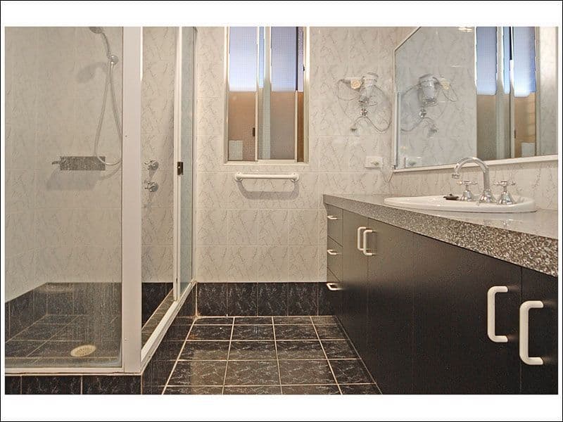 22 Floribunda Gardens, MIRRABOOKA WA 6061, Mirrabooka - Thumbnail 4
