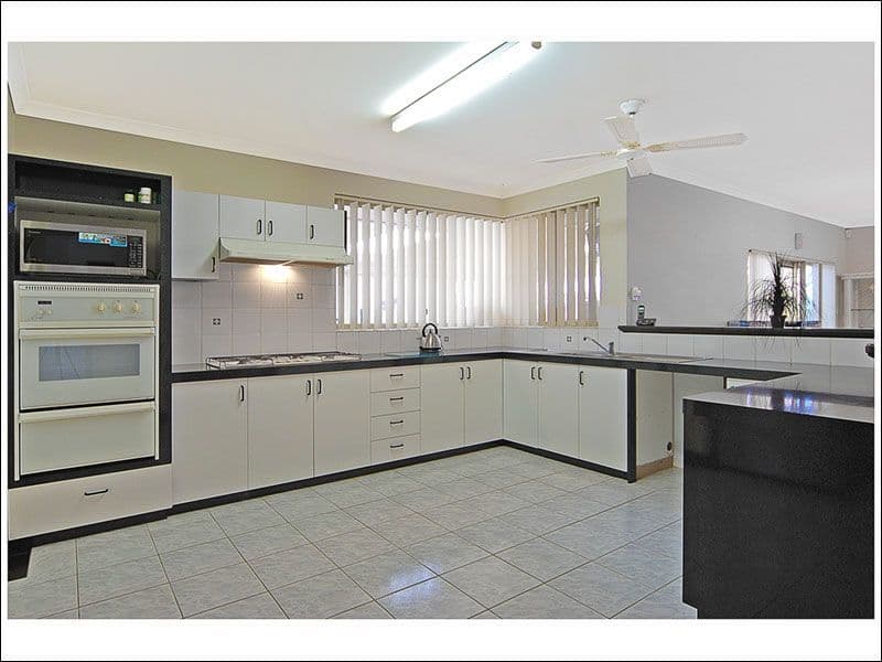22 Floribunda Gardens, MIRRABOOKA WA 6061, Mirrabooka - Thumbnail 7