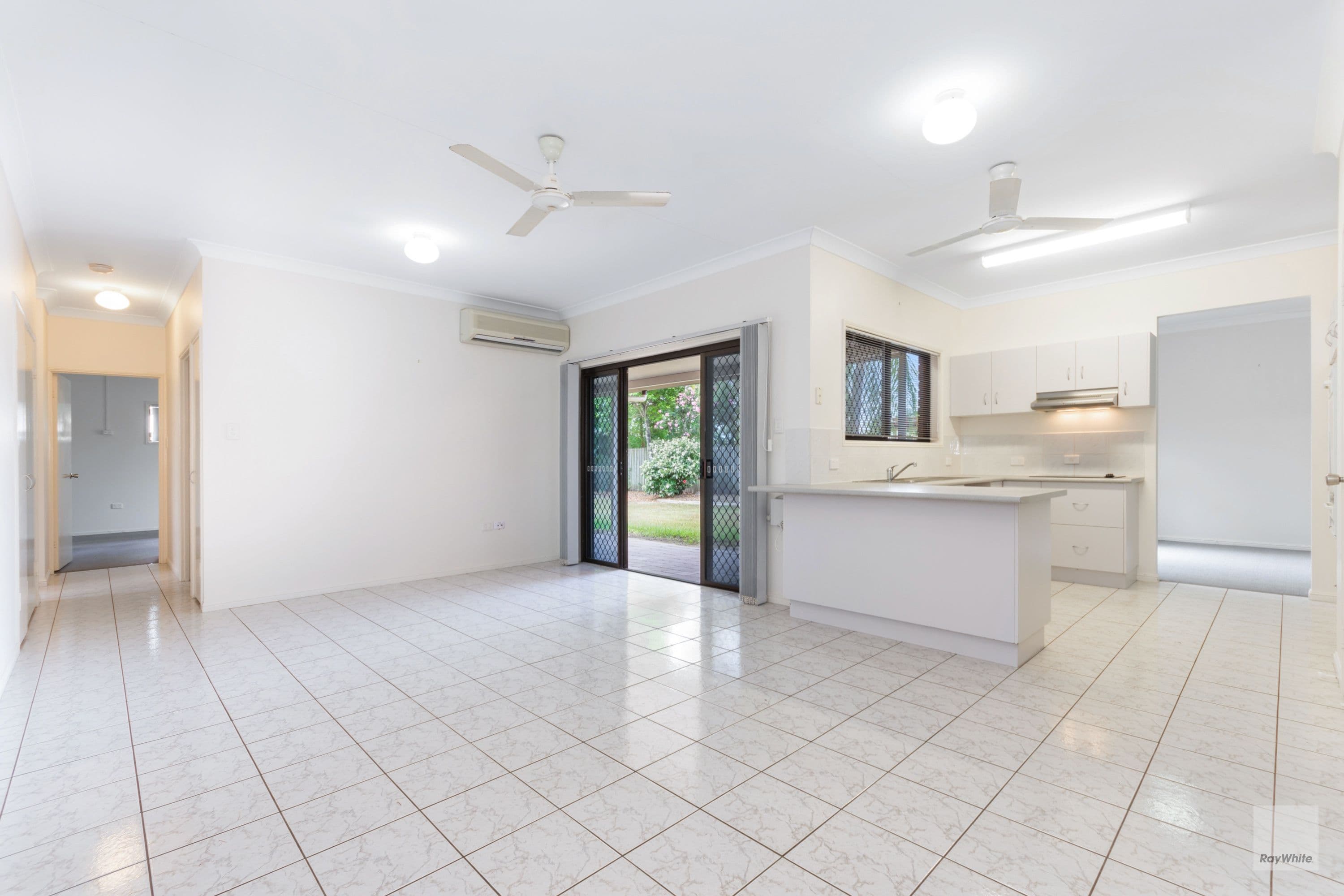 26 Raintree Way, Kirwan QLD 4817, Kirwan - Thumbnail 3