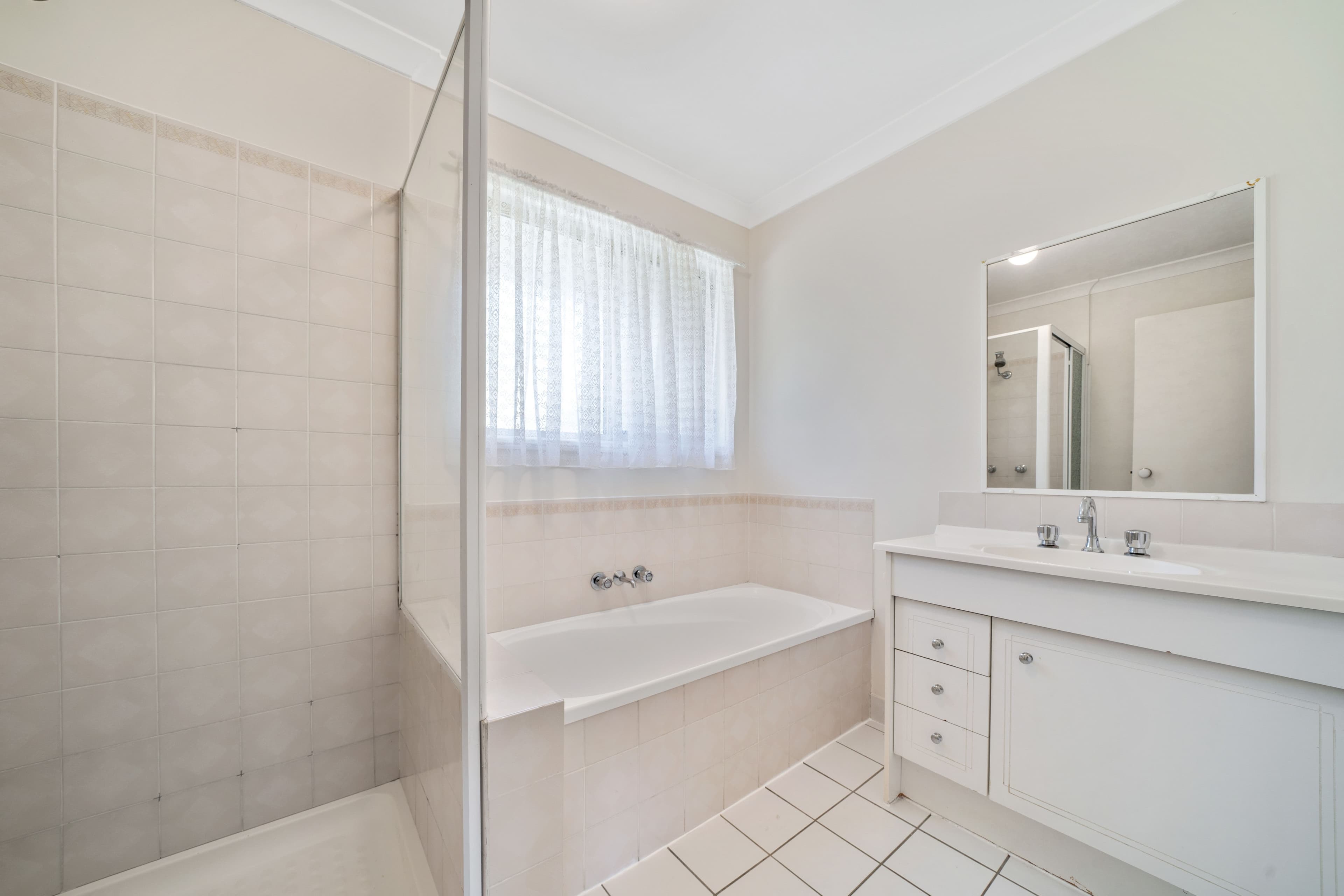 125-129 Overland Drive, Edens Landing QLD 4207, Edens Landing - Thumbnail 6