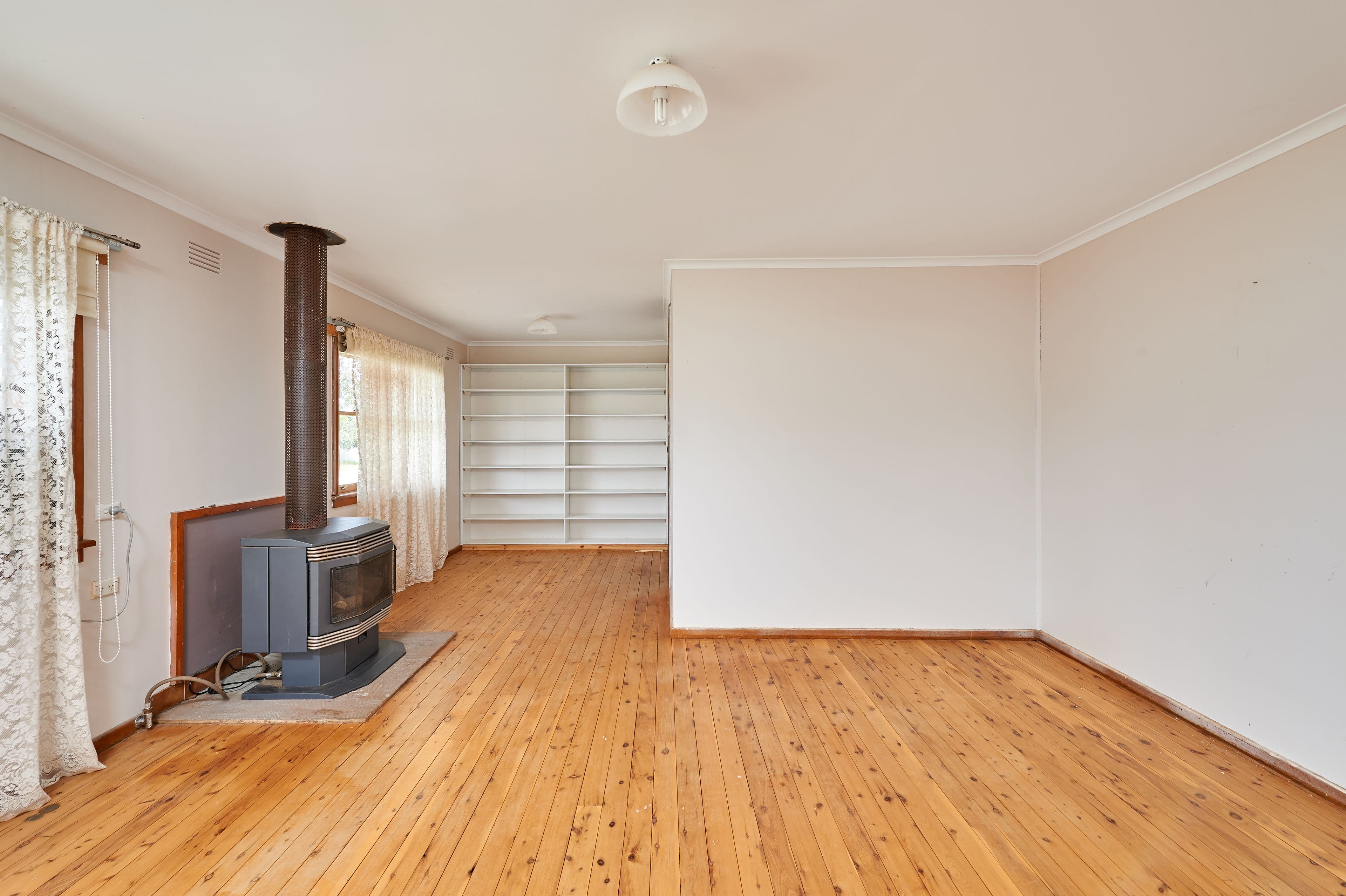 112 Mirrool Street, Coolamon NSW 2701, Coolamon - Thumbnail 3