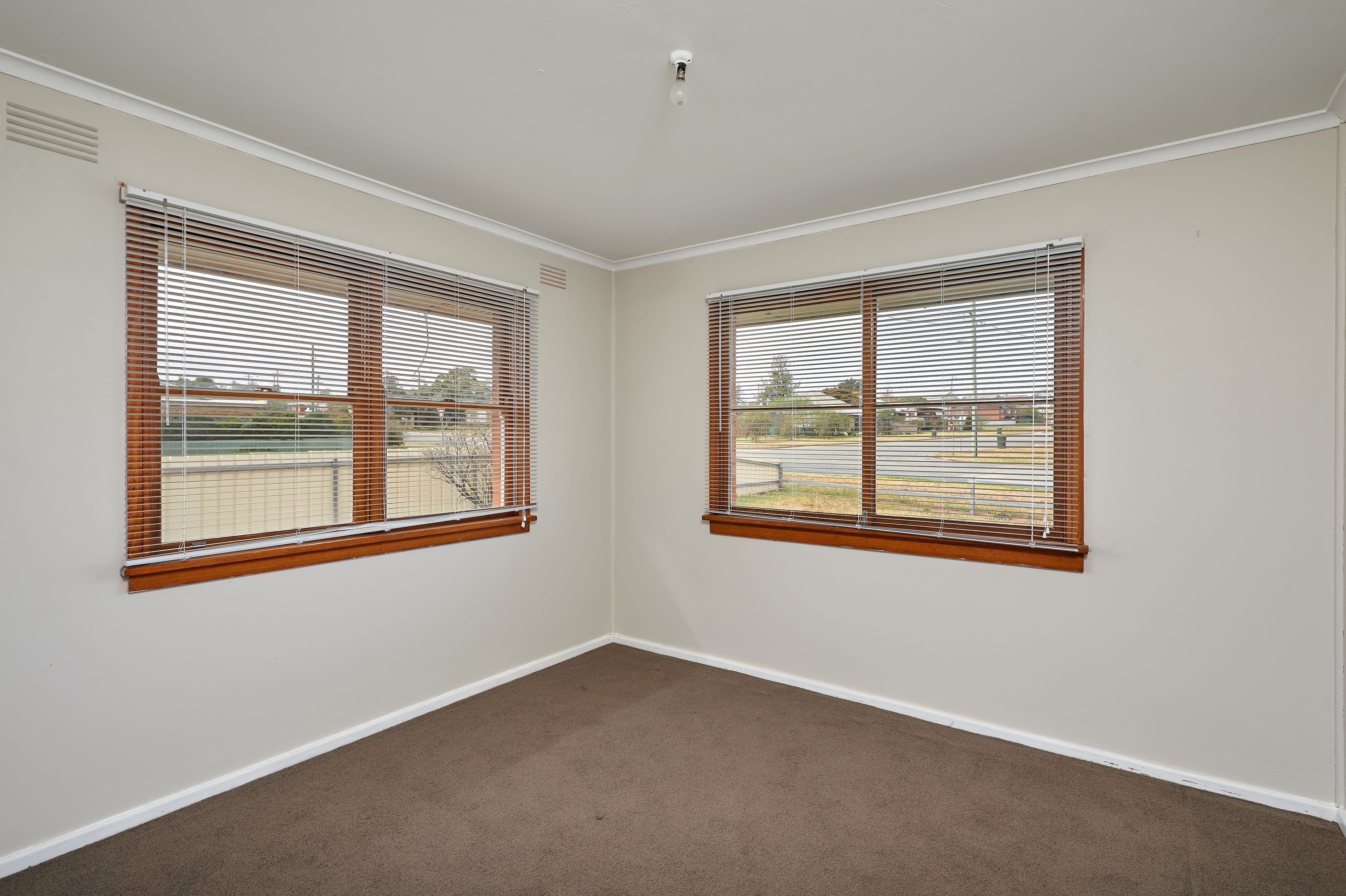 112 Mirrool Street, Coolamon NSW 2701, Coolamon - Thumbnail 5