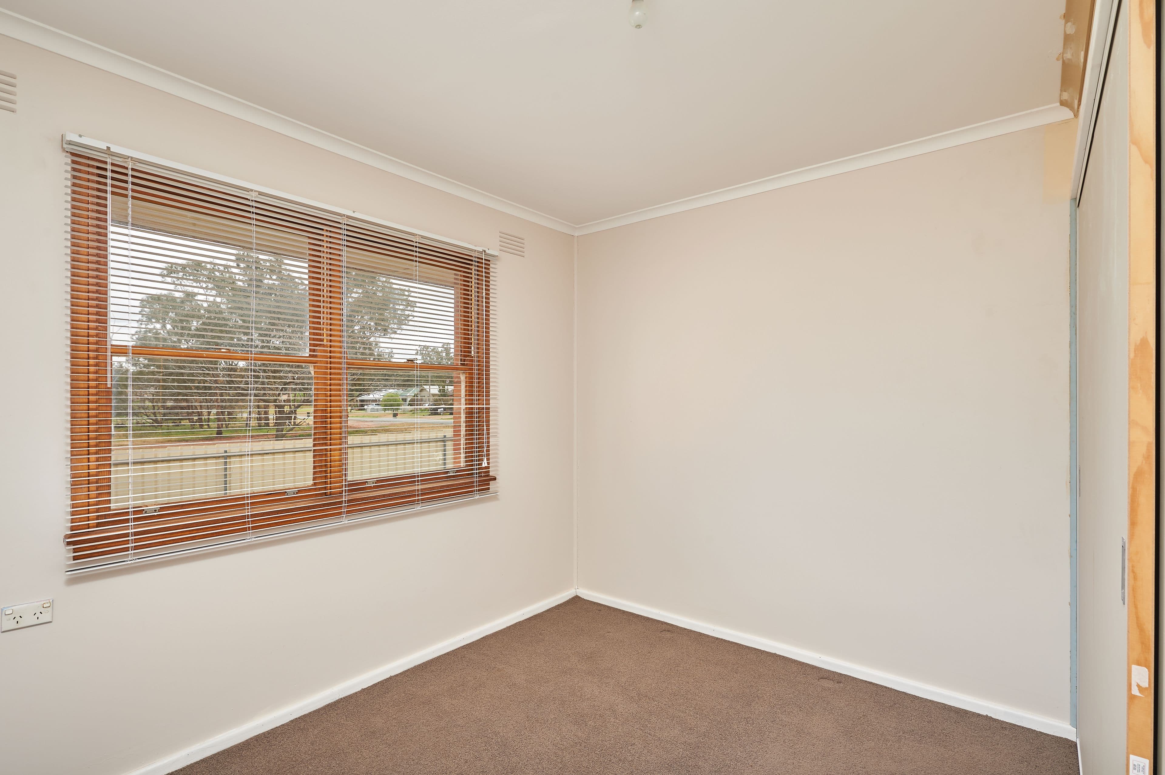 112 Mirrool Street, Coolamon NSW 2701, Coolamon - Thumbnail 6