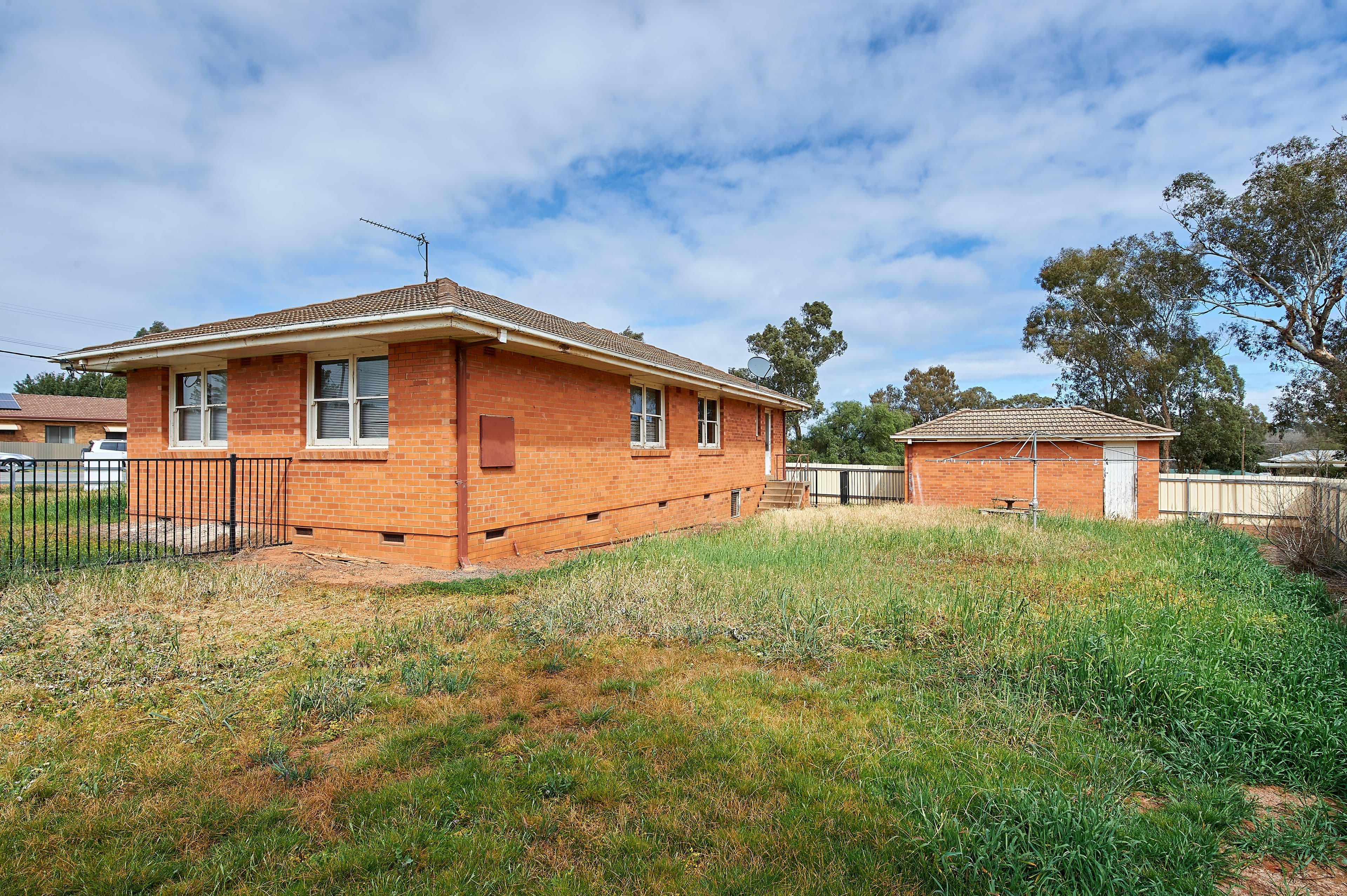 112 Mirrool Street, Coolamon NSW 2701, Coolamon - Thumbnail 8