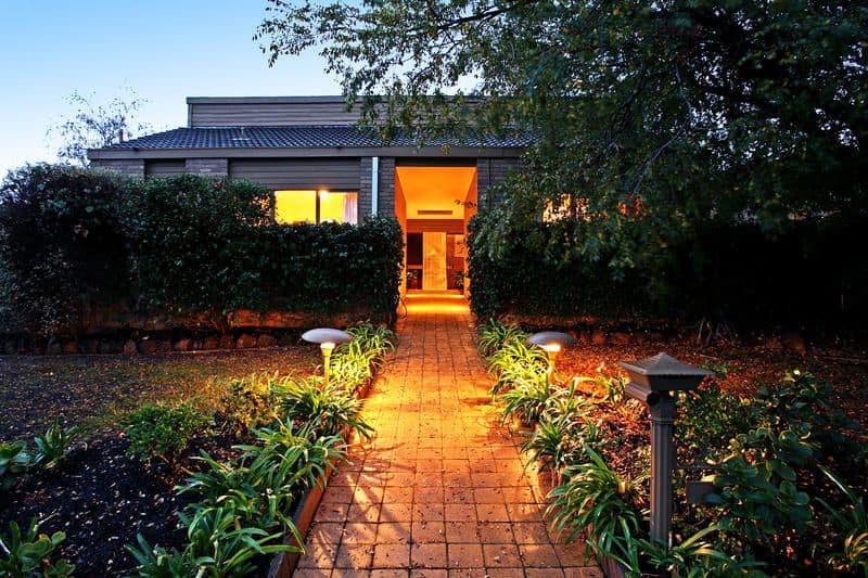 8a Cara Road, HIGHTON VIC 3216, Highton - Image 1