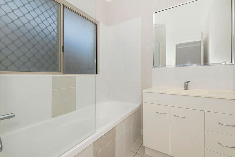 34 Blue Wren Drive, Kelso QLD 4815, Kelso - Thumbnail 7
