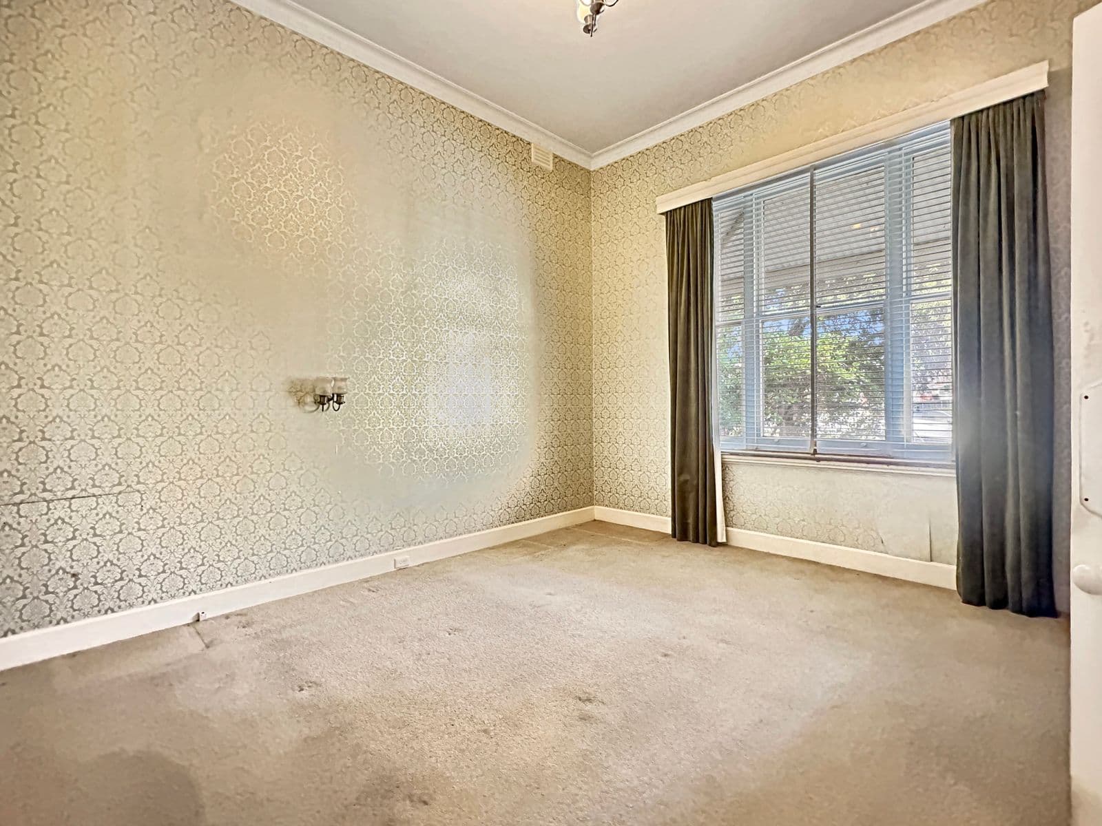 42 Inkerman Street, Maryborough VIC 3465, Maryborough - Thumbnail 6