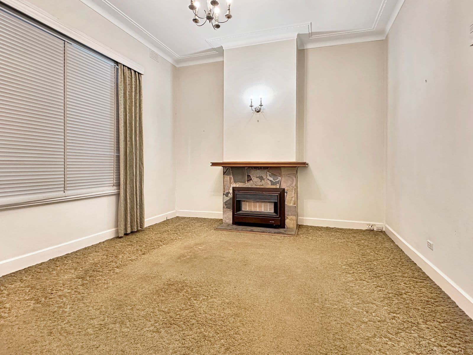 42 Inkerman Street, Maryborough VIC 3465, Maryborough - Thumbnail 8