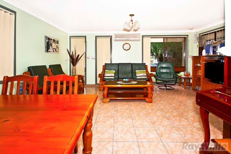 306  Prairievale Road, PRAIRIEWOOD NSW 2176, Prairiewood - Thumbnail 2