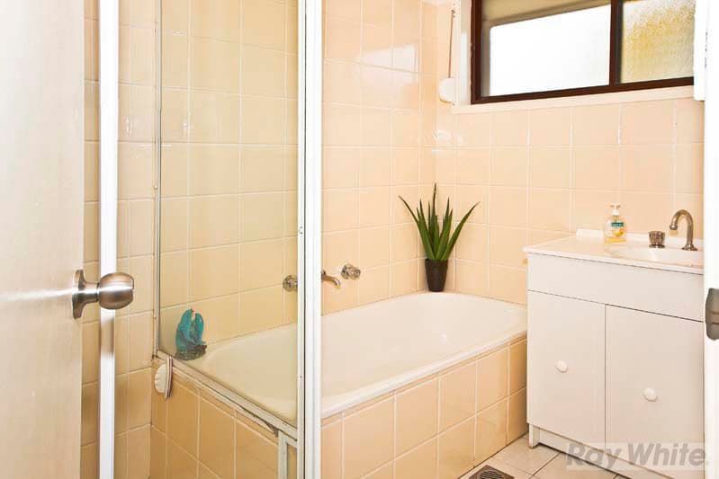 306  Prairievale Road, PRAIRIEWOOD NSW 2176, Prairiewood - Thumbnail 5