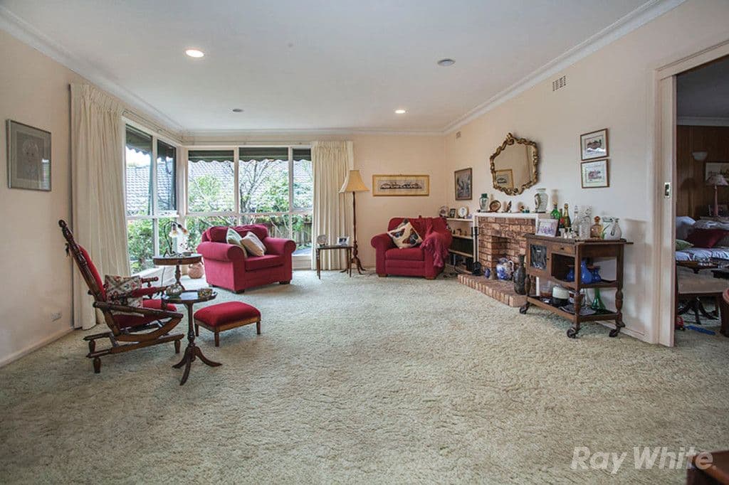 16 Mayfield Drive, Mount Waverley VIC 3149, Mount Waverley - Thumbnail 5