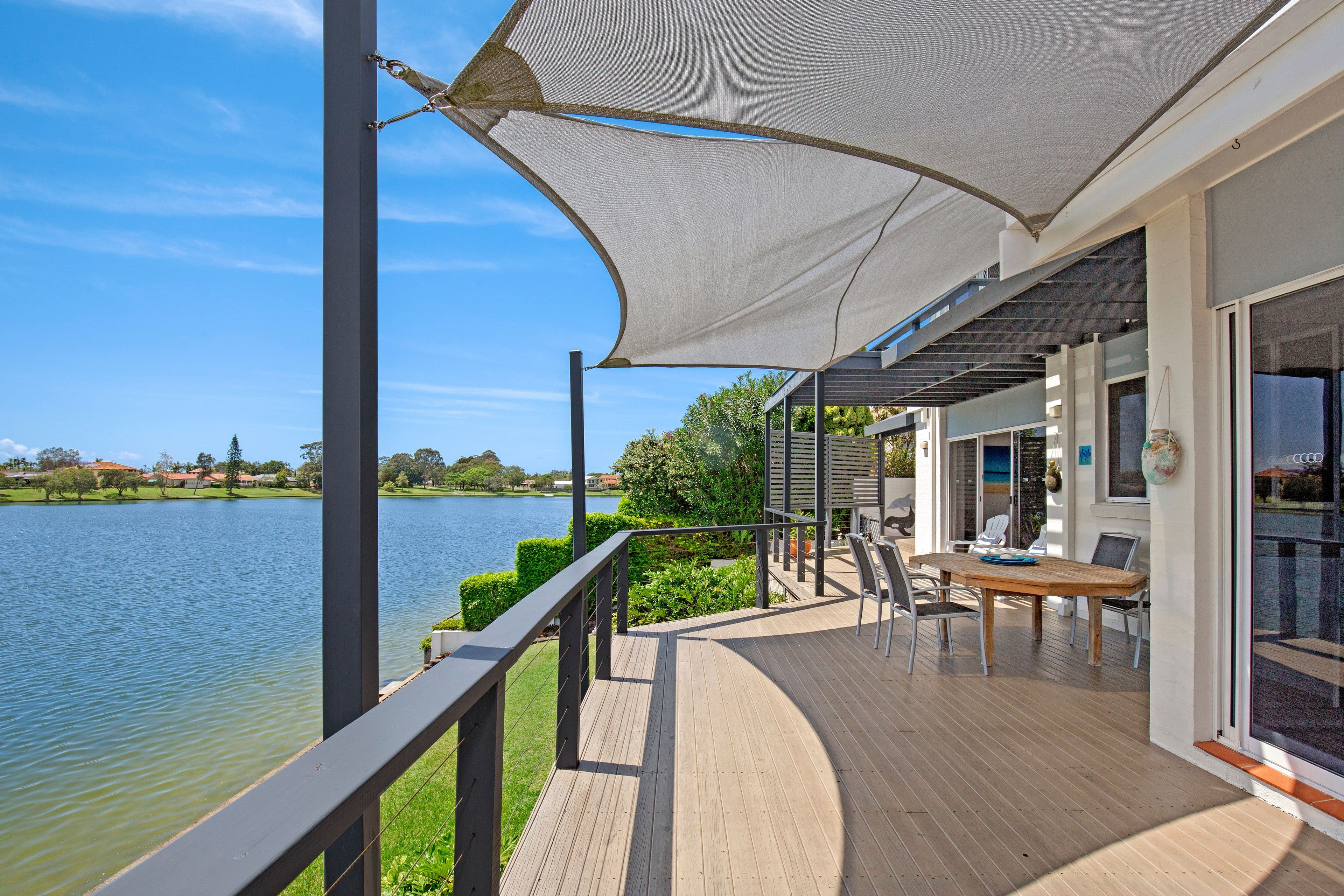 32 Wild Duck Drive, Mermaid Waters QLD 4218, Mermaid Waters - Thumbnail 2