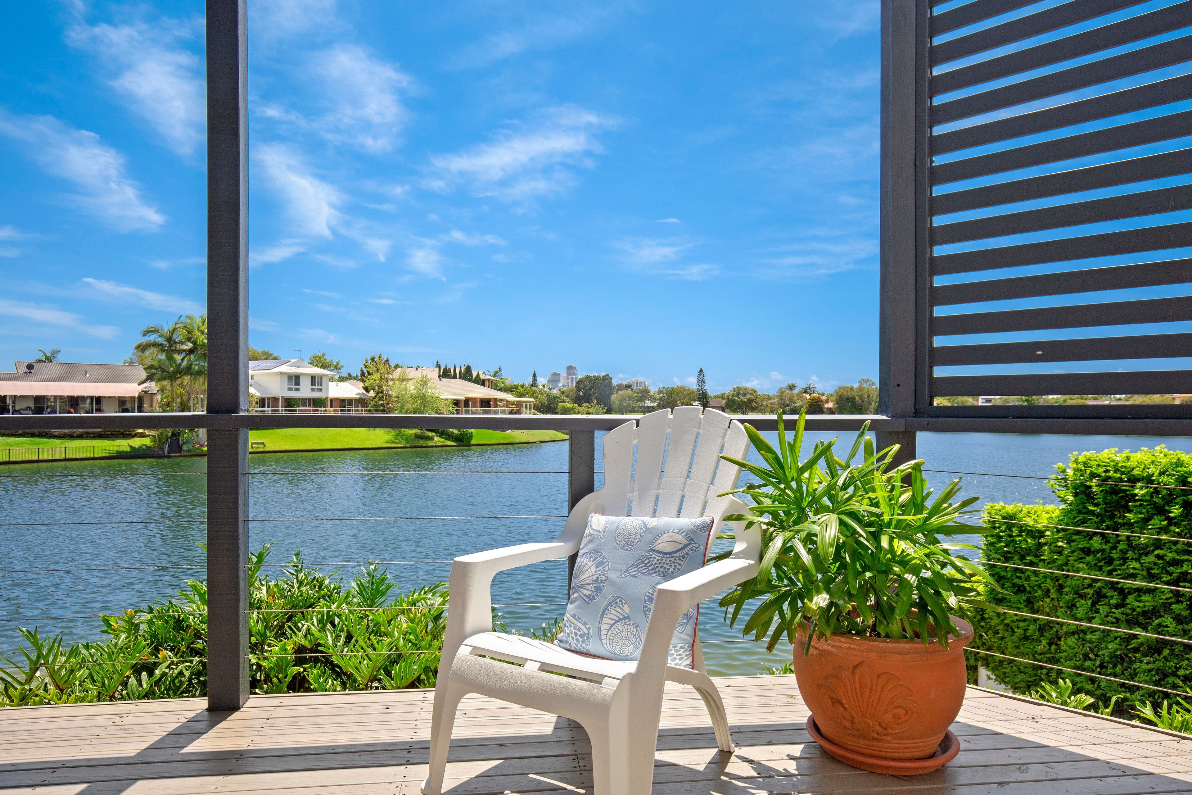 32 Wild Duck Drive, Mermaid Waters QLD 4218, Mermaid Waters - Thumbnail 3