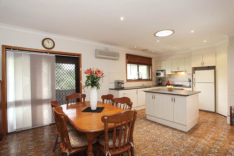 44 Kambea Crescent, VIEWBANK VIC 3084, Viewbank - Thumbnail 3